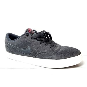 Nike® SB Charge Solarsoft sz 7 Men's